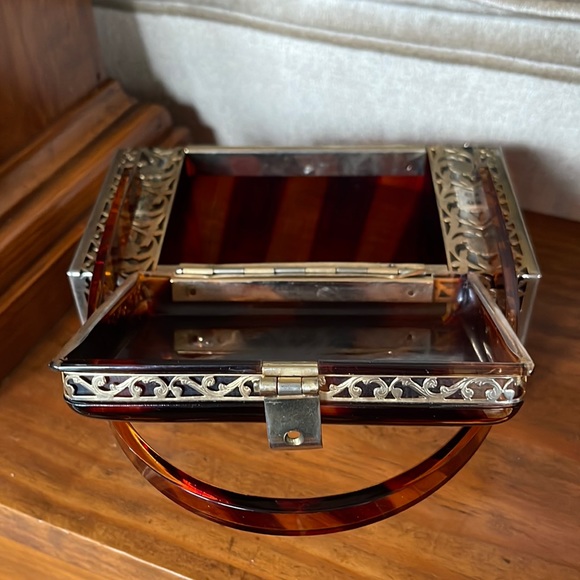 1950s Tyrolean Tortoise Striped Lucite Decorative Metal Encased Box Style Purse - Picture 9 of 13